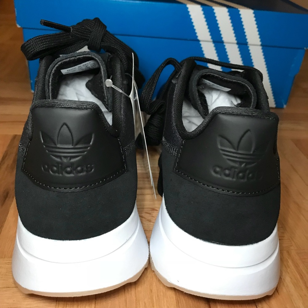 NWT Adidas Flashback Runner Sneaker - Picture 6 of 7